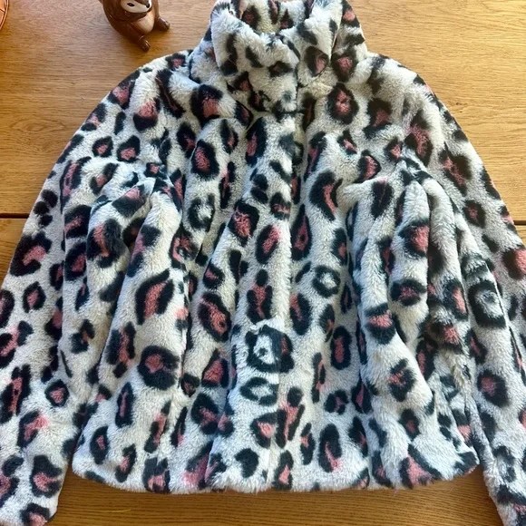 Abound Women's White Faux Fur Leopard Print Puffer Jacket Coat - Picture 3 of 8